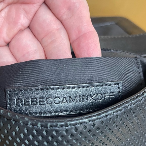 Rebecca Minkoff - Gorgeous Black leather Bag, Gold hardware, Crossbody Strap - Picture 10 of 14